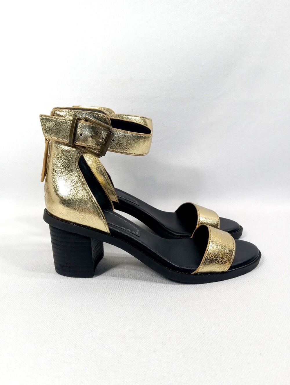 ZODIAC llsa Metallic Gold Ankle-Strap Block Heel Sandals Womens Size 6